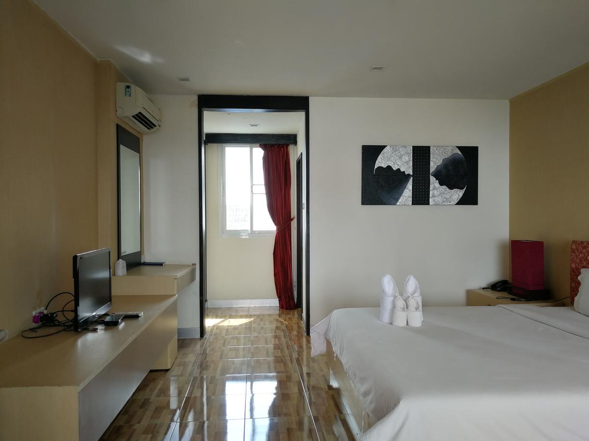 Panatara Hotel Chumphon Exterior foto